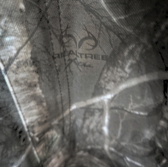 New Carhartt Realtree Overalls (KIDS 14) - Picture 7 of 8